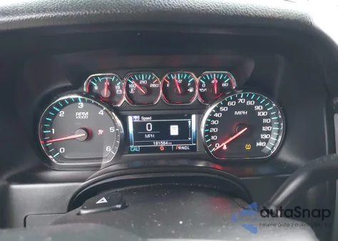 2018 Chevrolet Tahoe Lt z USA, uszkodzony, nr VIN 1GNSCBKC5JR104815